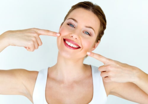 A Comprehensive Guide to Smile Makeovers: A Step-by-Step Guide